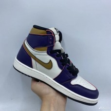 NIKE Air Jordan 1 High OG Defiant
