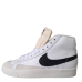 NIKE Blazer Mid '77 Vintage (B)