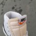 NIKE Blazer Mid '77 Vintage (B)