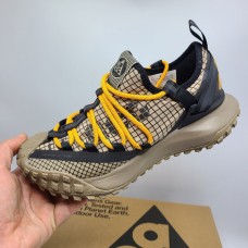 NIKE ACG Mountain Fly Low 'Brown Gold'