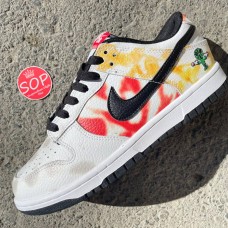 NIKE Dunk SB Low Pro QS 'Roswell Raygun'