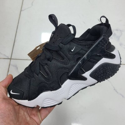 NIKE Air Huarache Craft 'Black White'