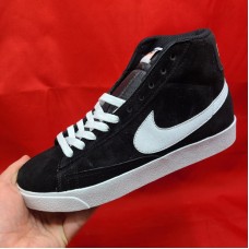 Nike Blazer 77