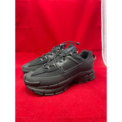 Nike zoom vomero 5 roam black